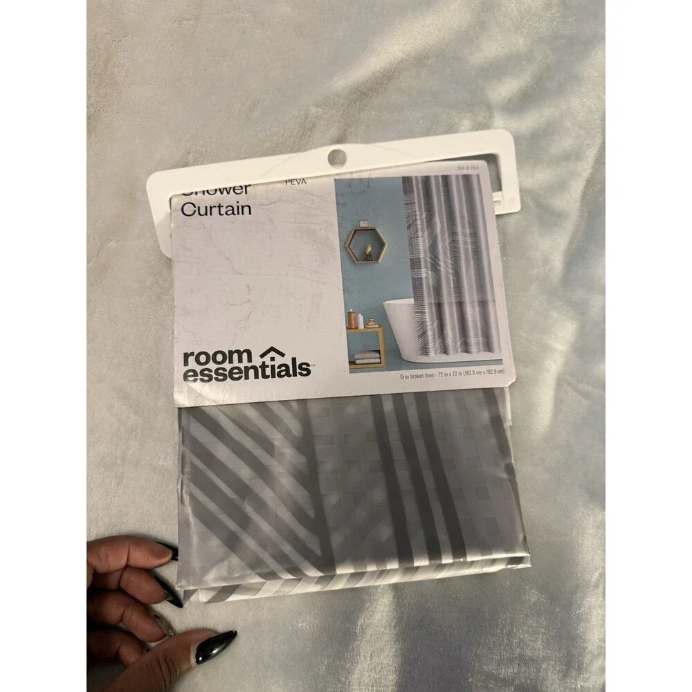 Room Essentials Gray Brocken Lines Pattern Shower Curtain White/Gray 72 X 72